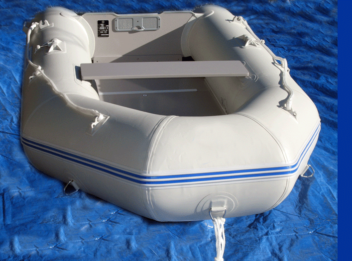 bateau pneumatique